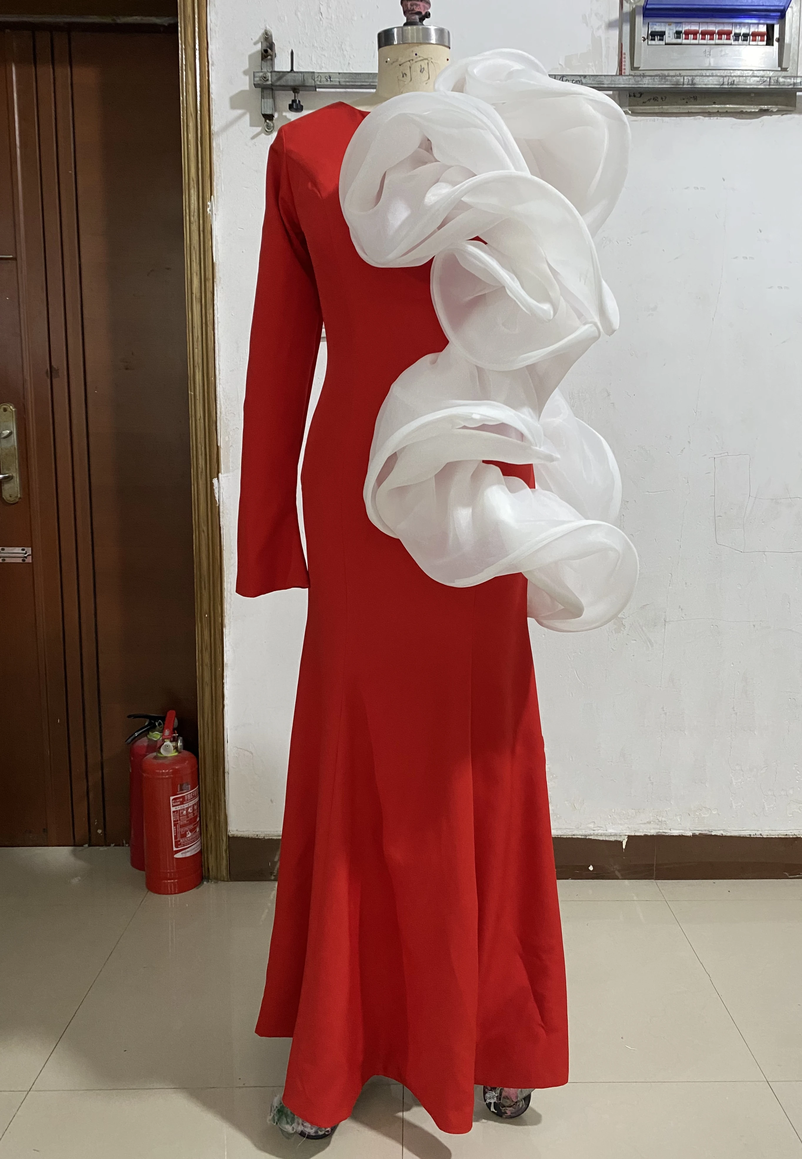 

Oisslec Dress Elegant Vintage Sweet Red Mermaid Ruffle Stylish Customize Formal Occasion Prom Dress Evening Party Gowns