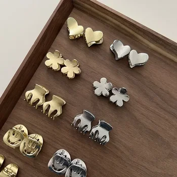 2 stks/partij Metalen Glimlach Gezicht Mini Hairclips Nieuwe Trend Koreaanse Kleine Haar Klauw Voor Meisje Eenvoudige Liefde Grijpen Haar Clip Paardenstaart clips