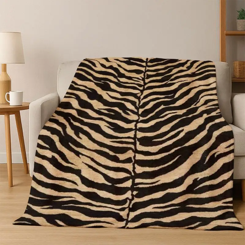 luxurious Leopard Tiger Print Beast Fur Flannel Blanket Soft Warm Throw Blanket for Bedroom Living Room Bed Travel Camping Gift