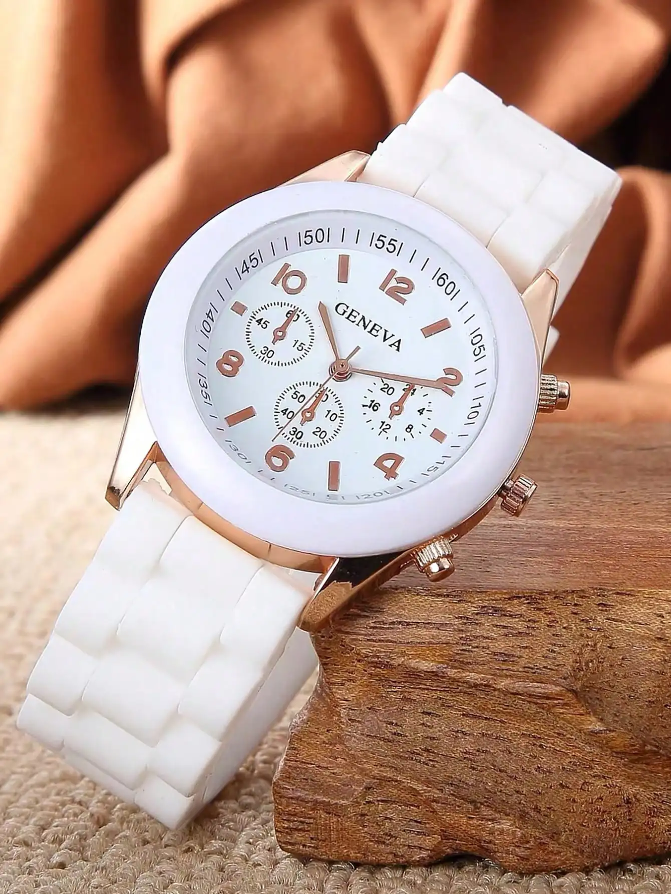 Women Watches New Fashion Luxury Brand Women's Watch Silicone Strap Quartz Wrist Watch for Female Relogio Feminino