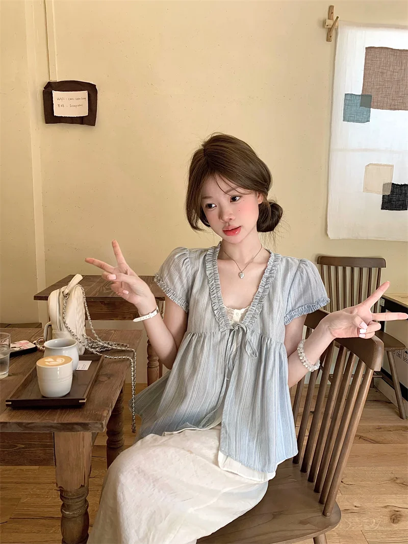 

Sweet Style Lace Trim Short Sleeve Shirt Women's Fashionable Slimming Summer Top Kumikumi Elegant V-Neck Casual Breathable