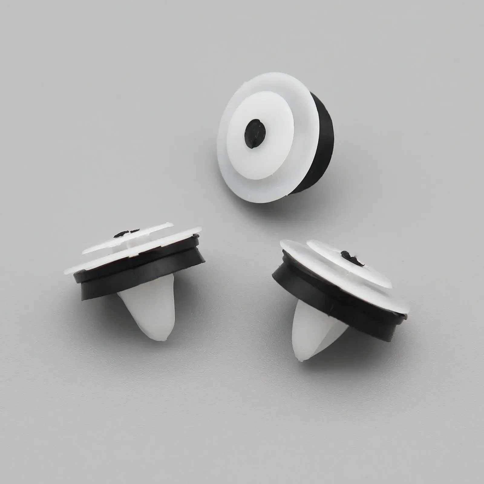 

10x зажимы для механизма раздвижной боковой двери для некоторых Volkswagen Transporter 7E 0843514