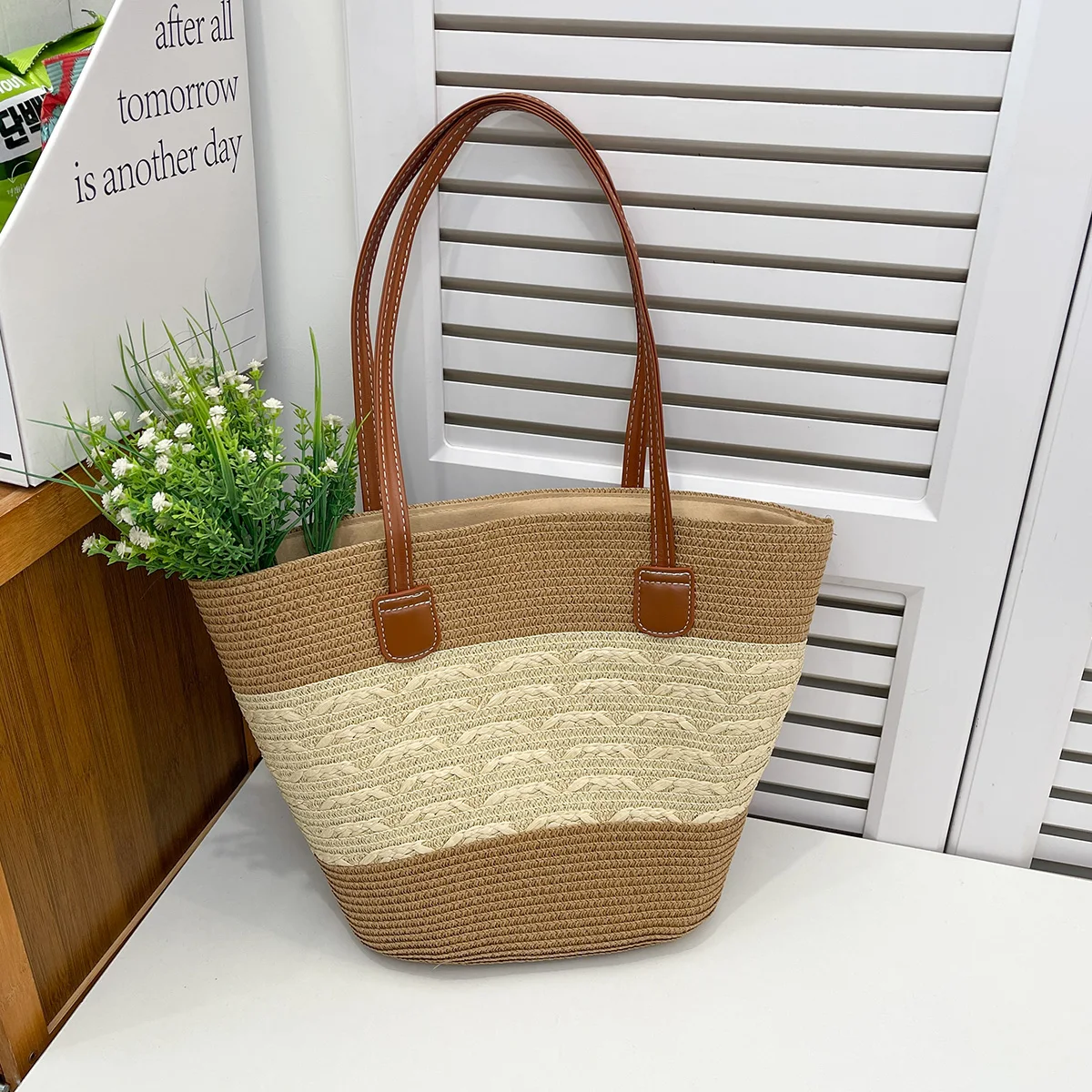 

Женская сумка-тоут Fresh Vacation: плетеная, в полоску, с цветовыми блоками, соломенная, на плечо, большая вместимость, дышащая, для повседневных поездок