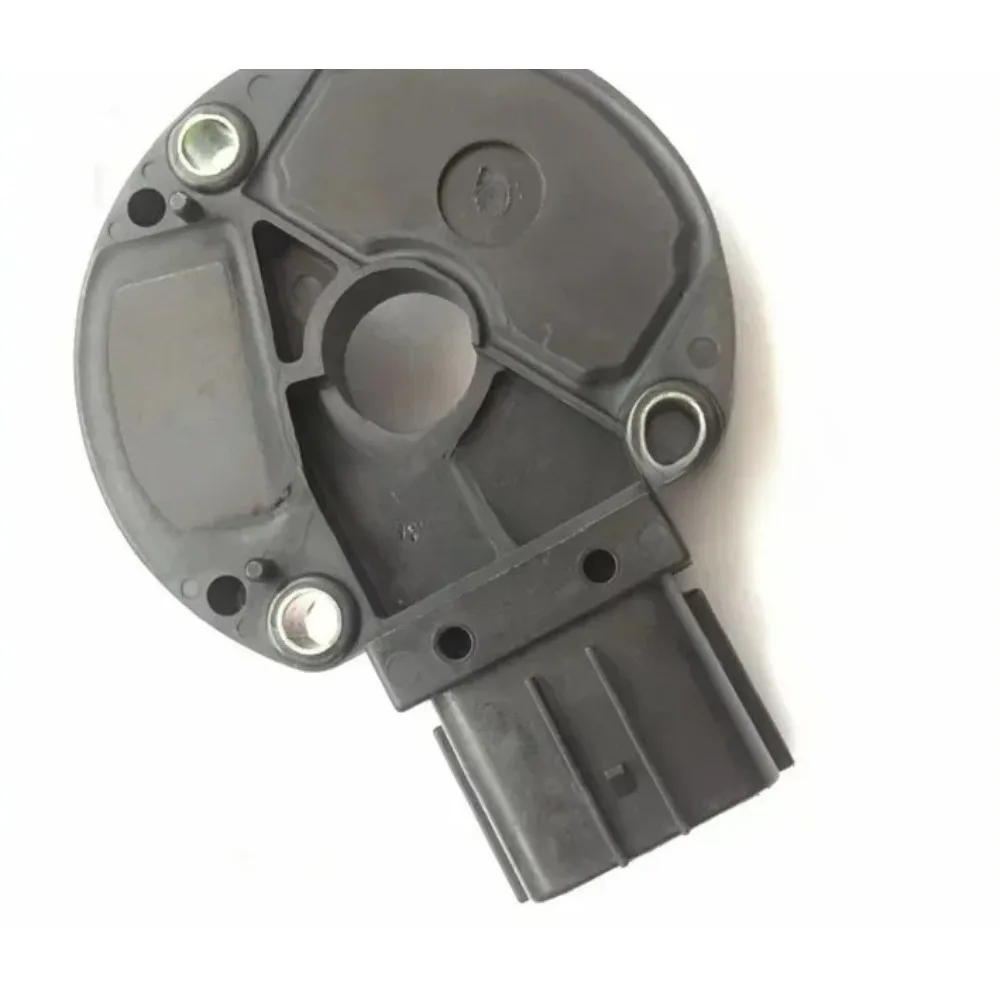 Original  High Quality Ignition Module J925 T1T49171 For Mazda