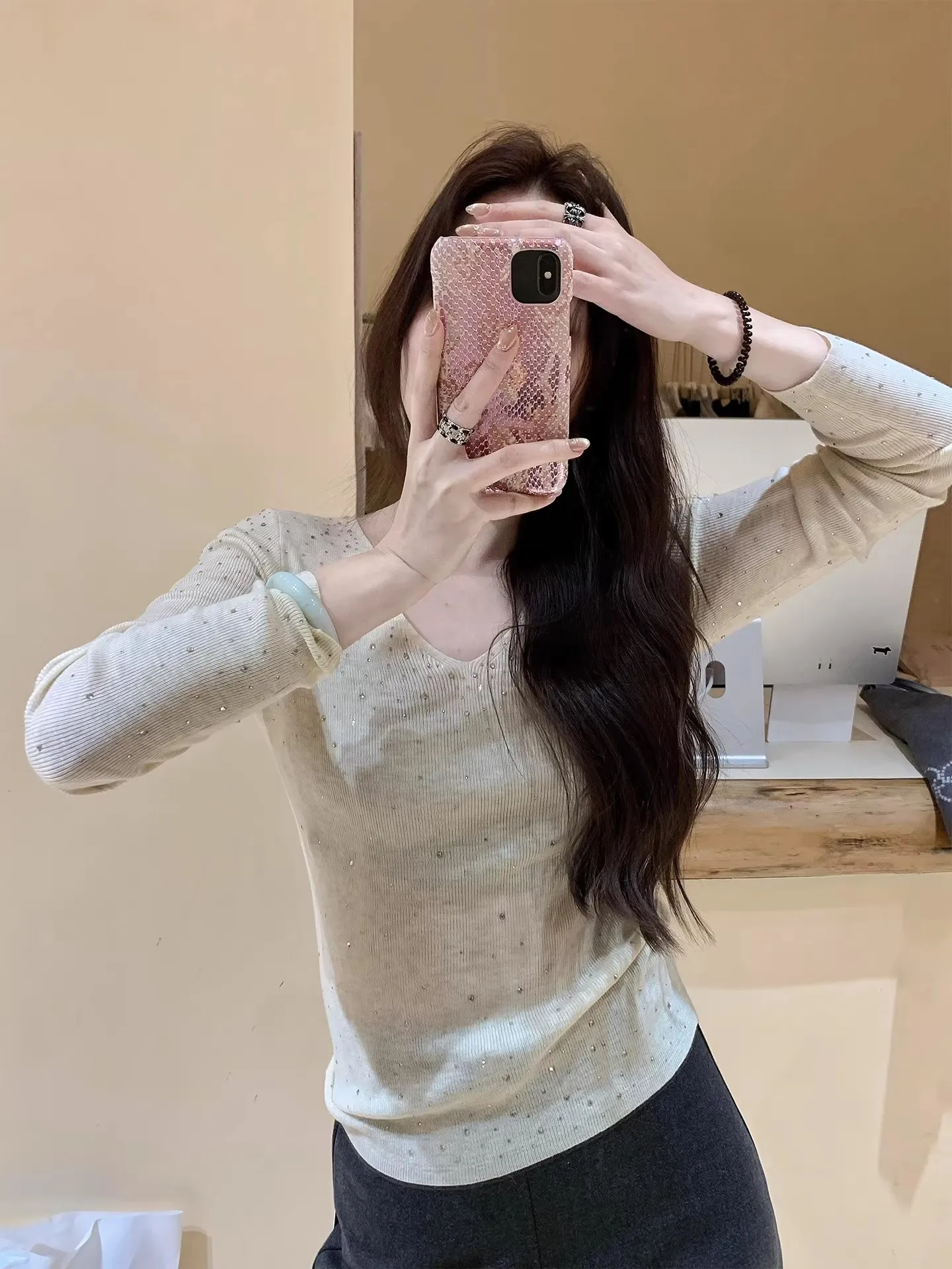 

Корейский Sle Long Sve V-Ne блестящий трикотаж, женская внутренняя одежда, базовый топ, осень-зима, уникальный красивый свитер