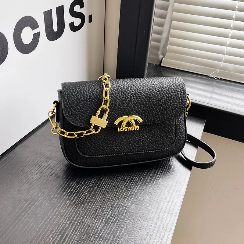 

New 2025 Armpit Bag - Stylish Chain Strap Purse, Viral on Social Media, Perfect for Outfit Matching, Durable & Fashionable