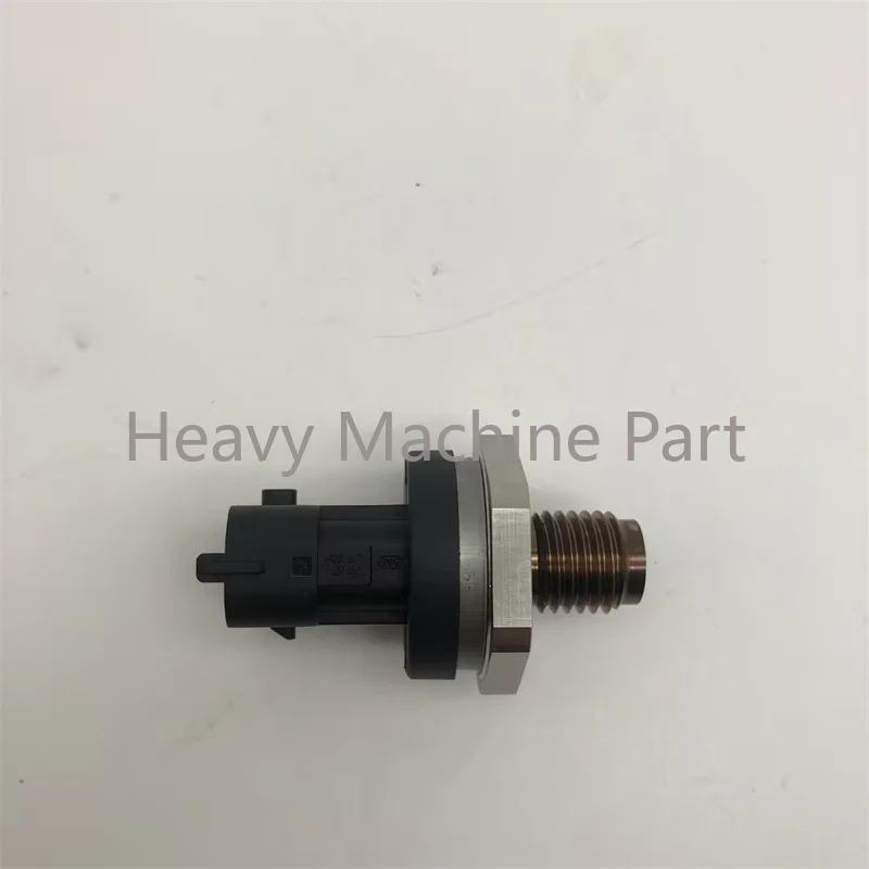 

For Bosch 0281002498 0041537528 Fuel Rail High Pressure Sensor For M-ercedes B-enz A C E G M S Sprinter Smart