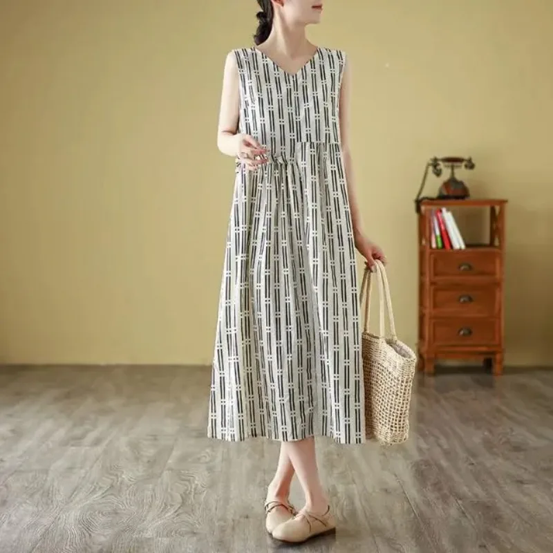 Damen Sommerkleid im chinesischen Stil mit Streifenmuster aus Baumwolle und Leinen, ärmellos, V-Ausschnitt, Bindegürtel, Midikleid, lässig, locker geschnitten