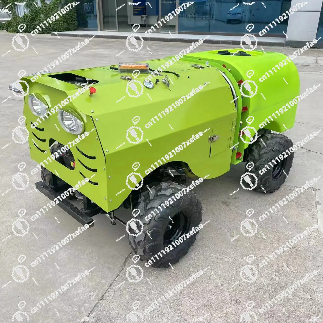 Agricultural Diesel Engine Remote Control Sprayer 12hp Remote Control Spray Robot