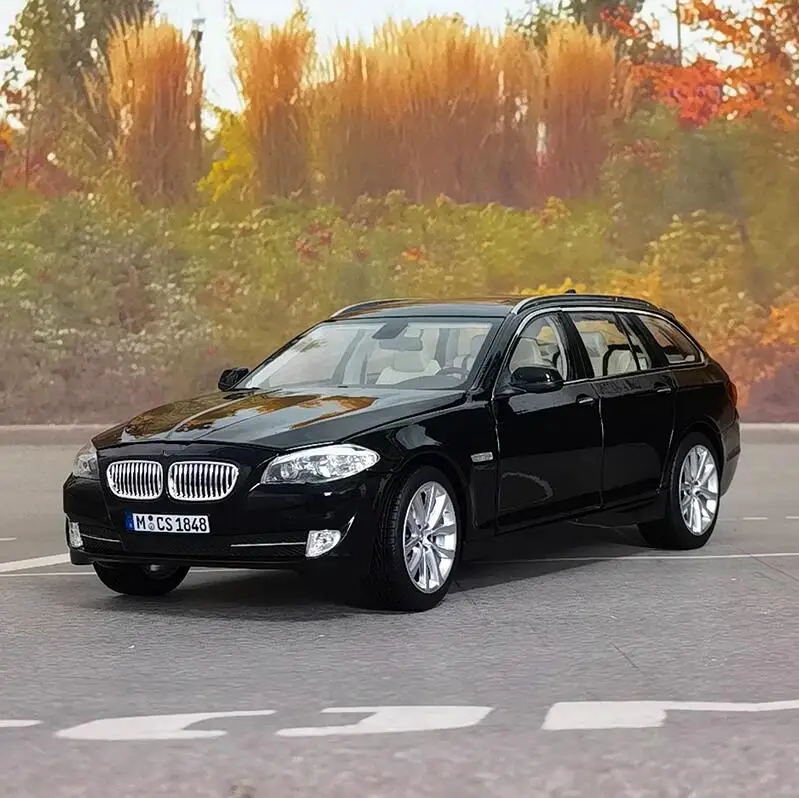 Norev 1/18 For BMW 550i Wagon F11 Touring Diecast Car Model Kids Toys Gifts Hobby Display Black Collection Ornaments