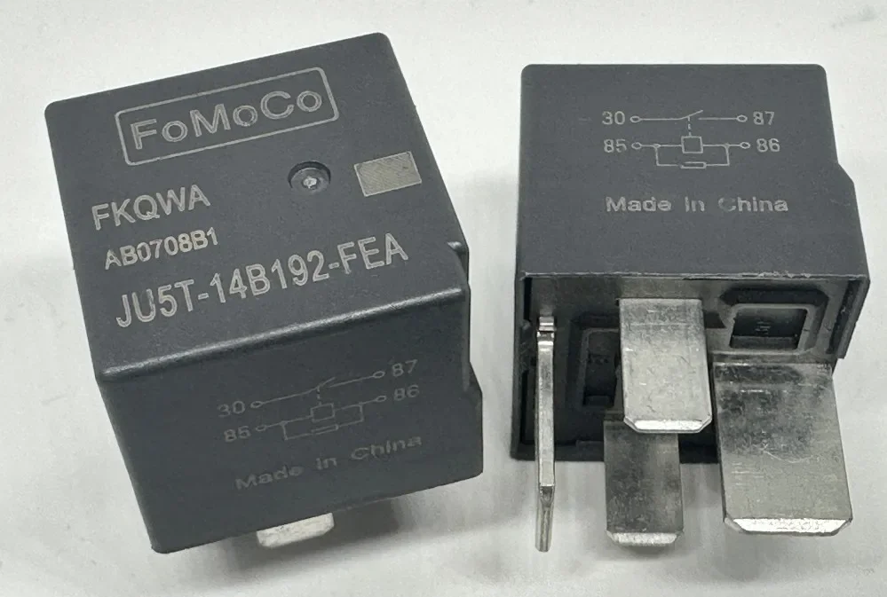Б/у JU5T-14B192-FEA FOMOCO FKQWA Z9V7-1A-12V-80A-80 Ом) Реле 4-контактное