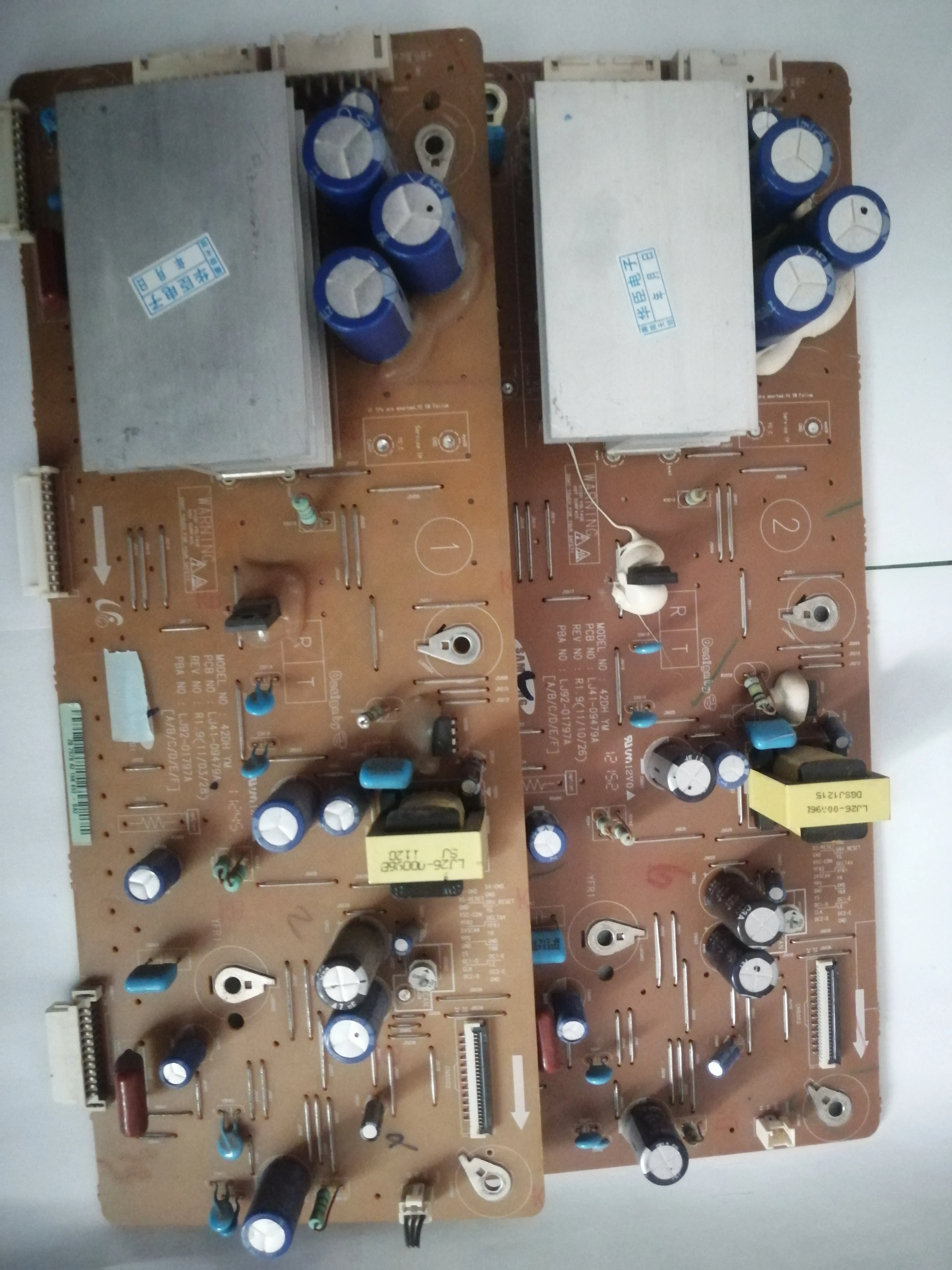 LJ92-01797A LJ41-09479A connect with power supply Y board LCD BoarD S42AX-YD15 T-CON connect board Video