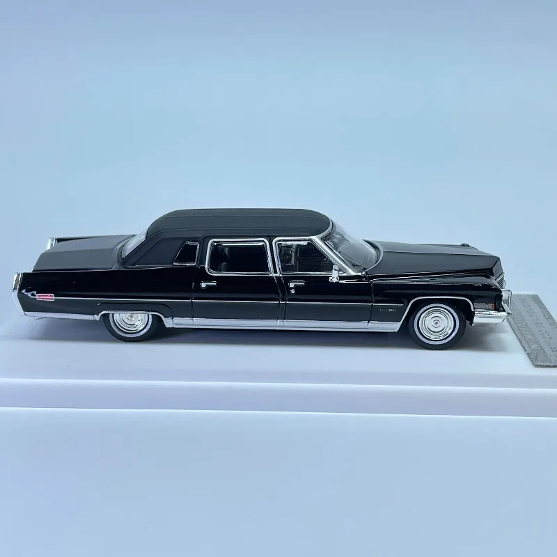 MK 1:64 X100 FLEETWOOD 75 LIMOUSINE 2026 HEC Alloy Motor Vehicle