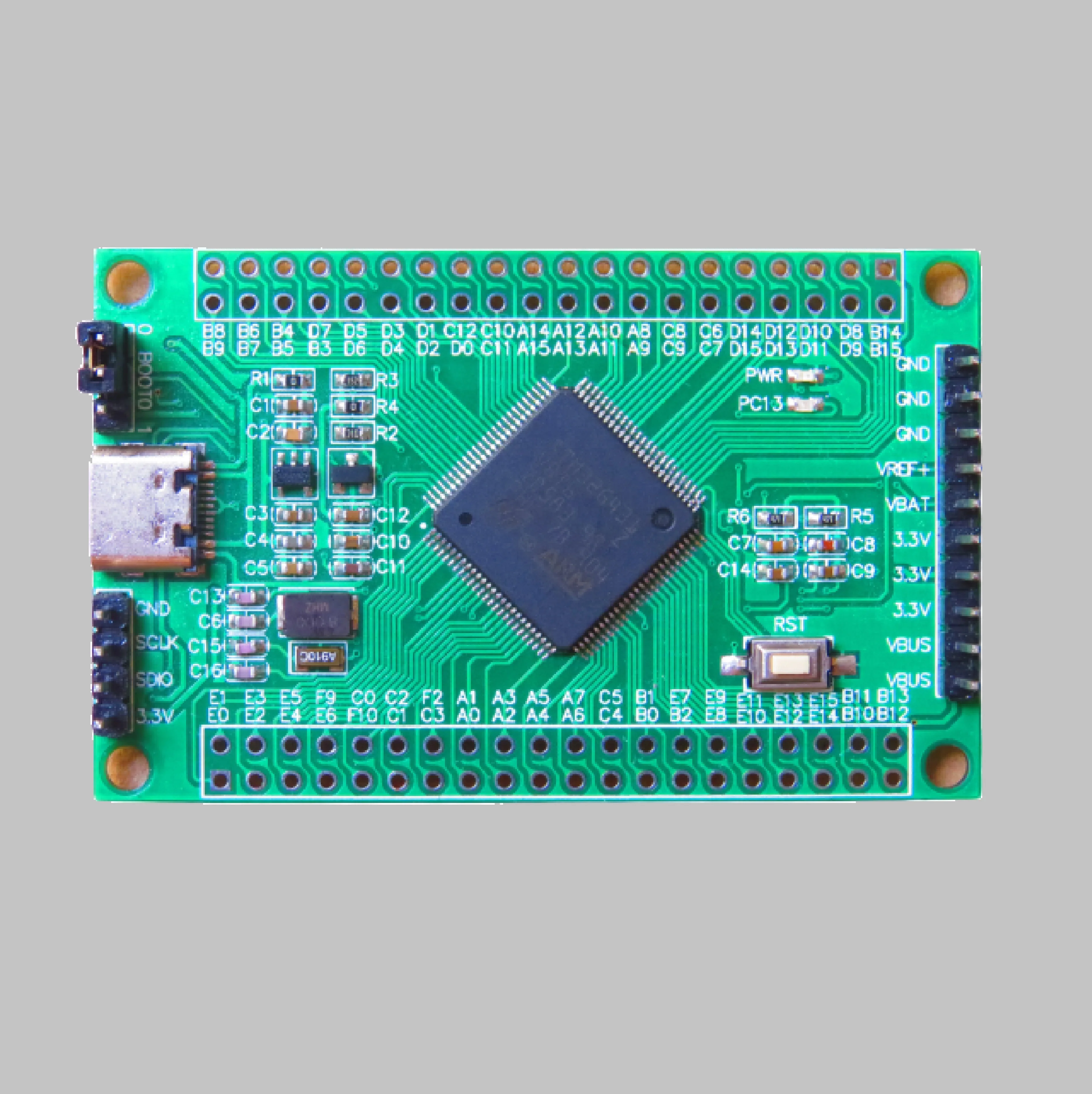 

Одночиповая микрокомпьютерная рекламная система STM32G431VBT6 G4, основная плата большой емкости, новая продукция, оценочная плата