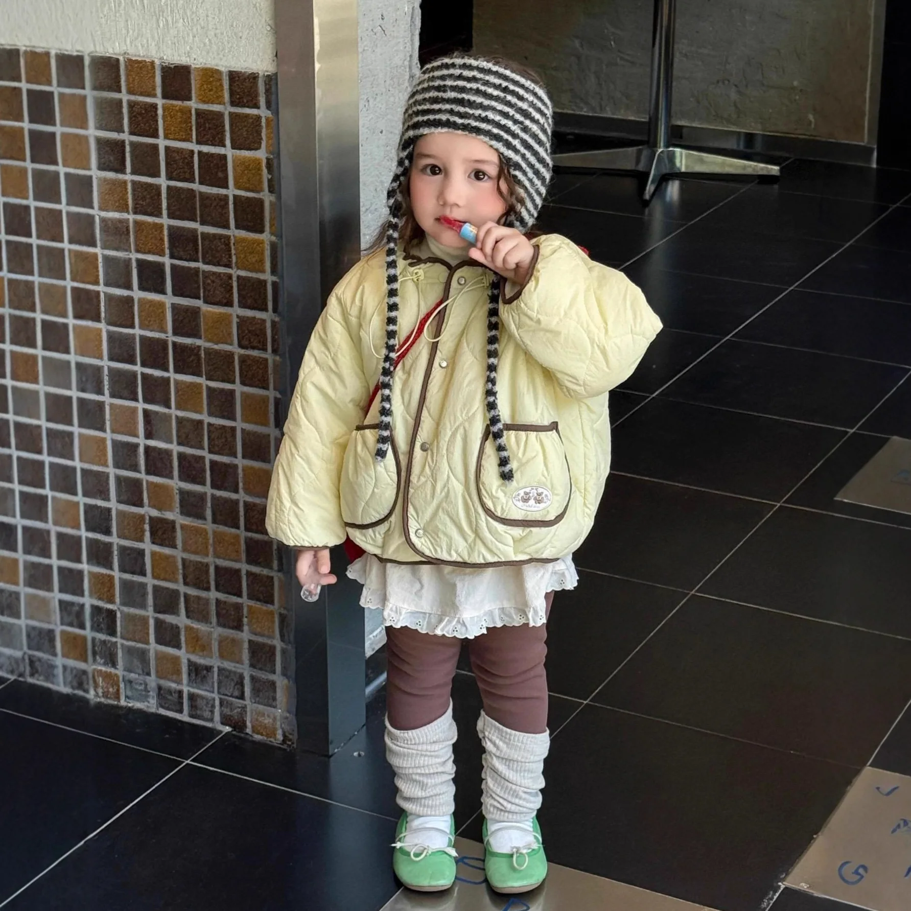 

Стеганая куртка, пуховики, базовый слой, костюмы, детская корейская детская одежда 25, зимняя новая хлопковая одежда для маленьких девочек, плотная, милая, теплая