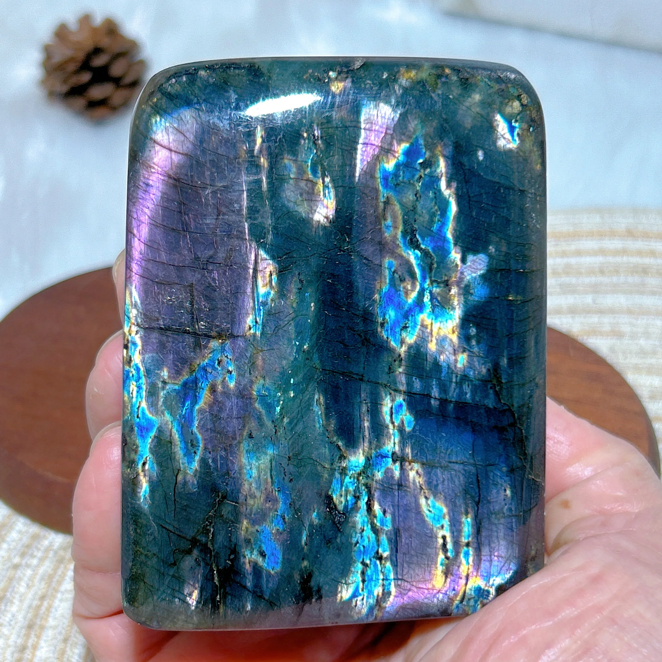 High Quality Natural Crystal Blue Purple Labradorite Free Form polished Flashy Healing Home Decorations Mineral Energy Gift