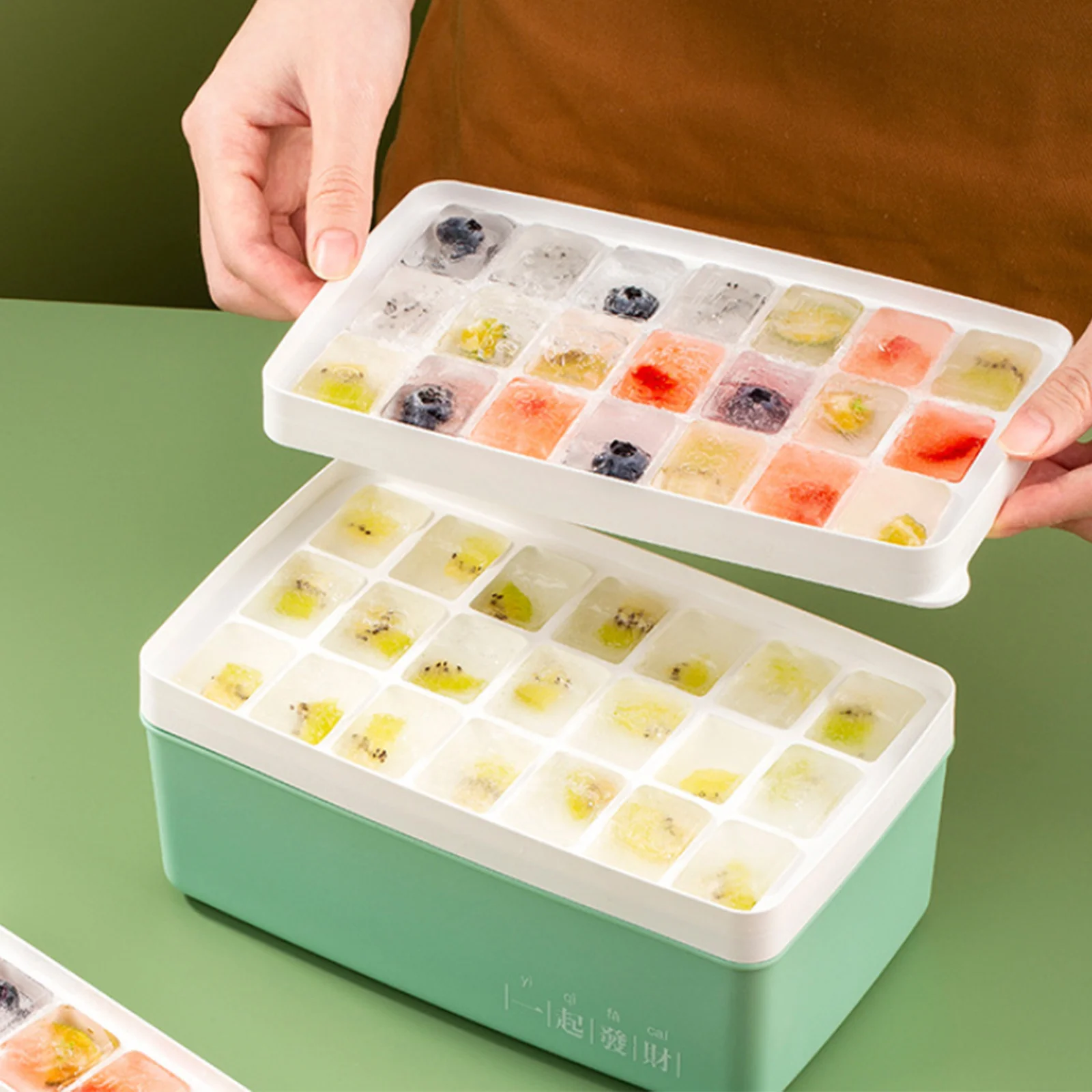 

1 Set Of Cube Maker Mold With Container 2-In- Tray For Home Hotel Use Freezer Cube Tray Household Ice Mold Summer Ice