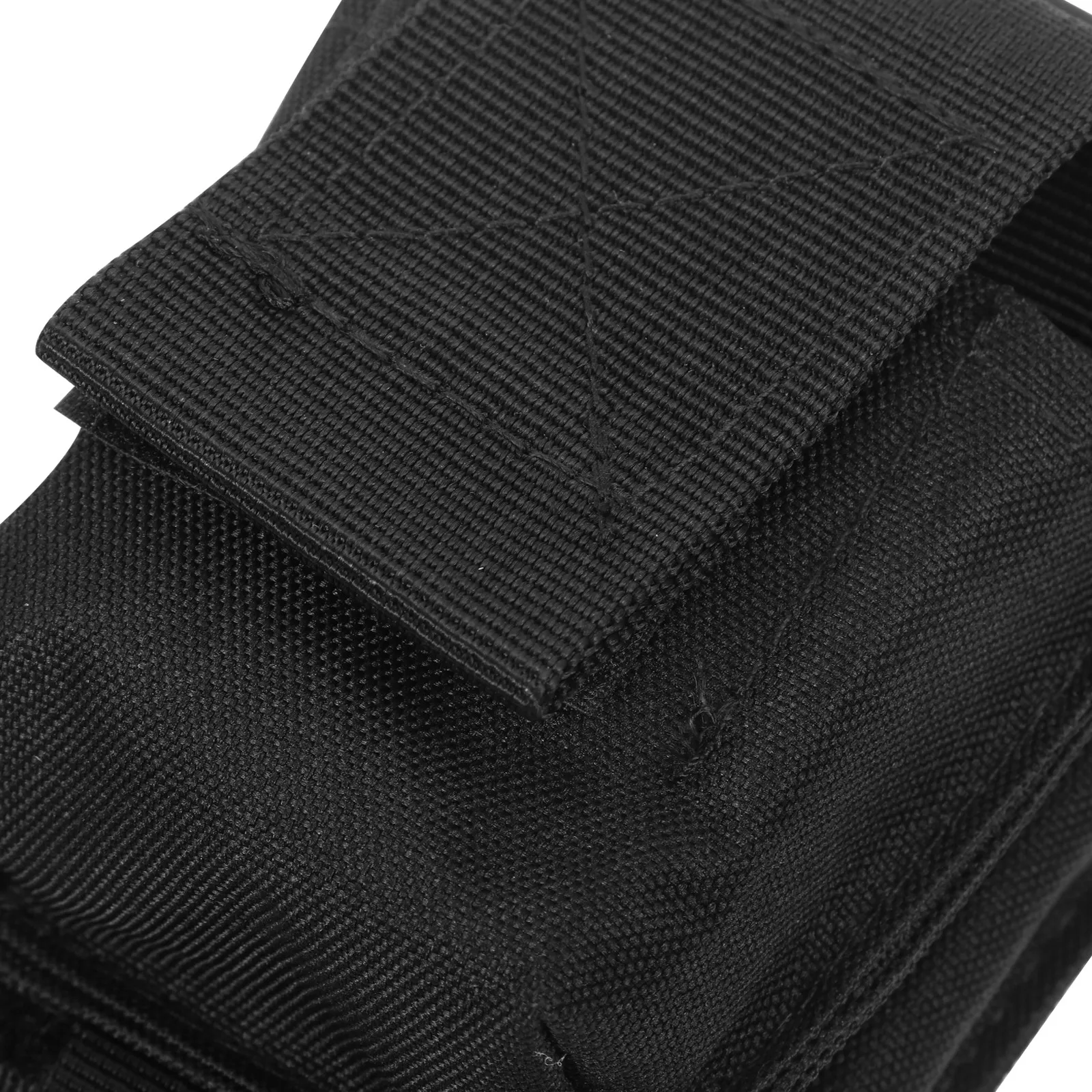 Portable Insulin Pump Bag for Belt Nylon Diabetes Pump Holder Waist Strap Organizer Crush Resistant Secure Closure Travel view 2