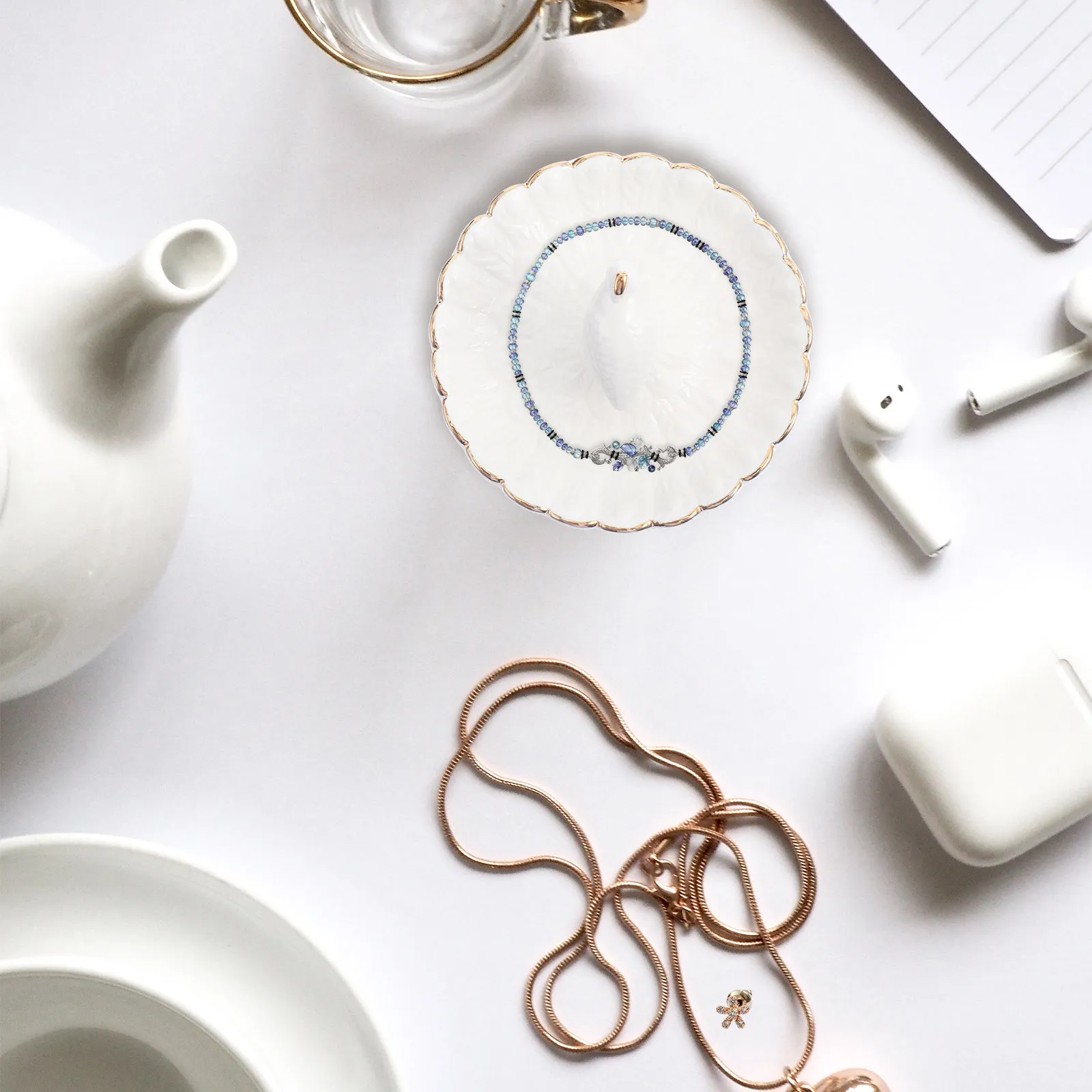 1Pcs White Ceramic Jewelry Storage Tray Elegant Jewelry Dish Organizer Plate for Rings Necklaces Earrings Makeup Desktop Display