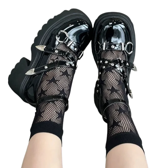 Chaussettes en résille Star Mesh pour jeune fille, chaussettes respirantes en résille, chaussettes noires et blanches décontractées de style gothique pour femmes