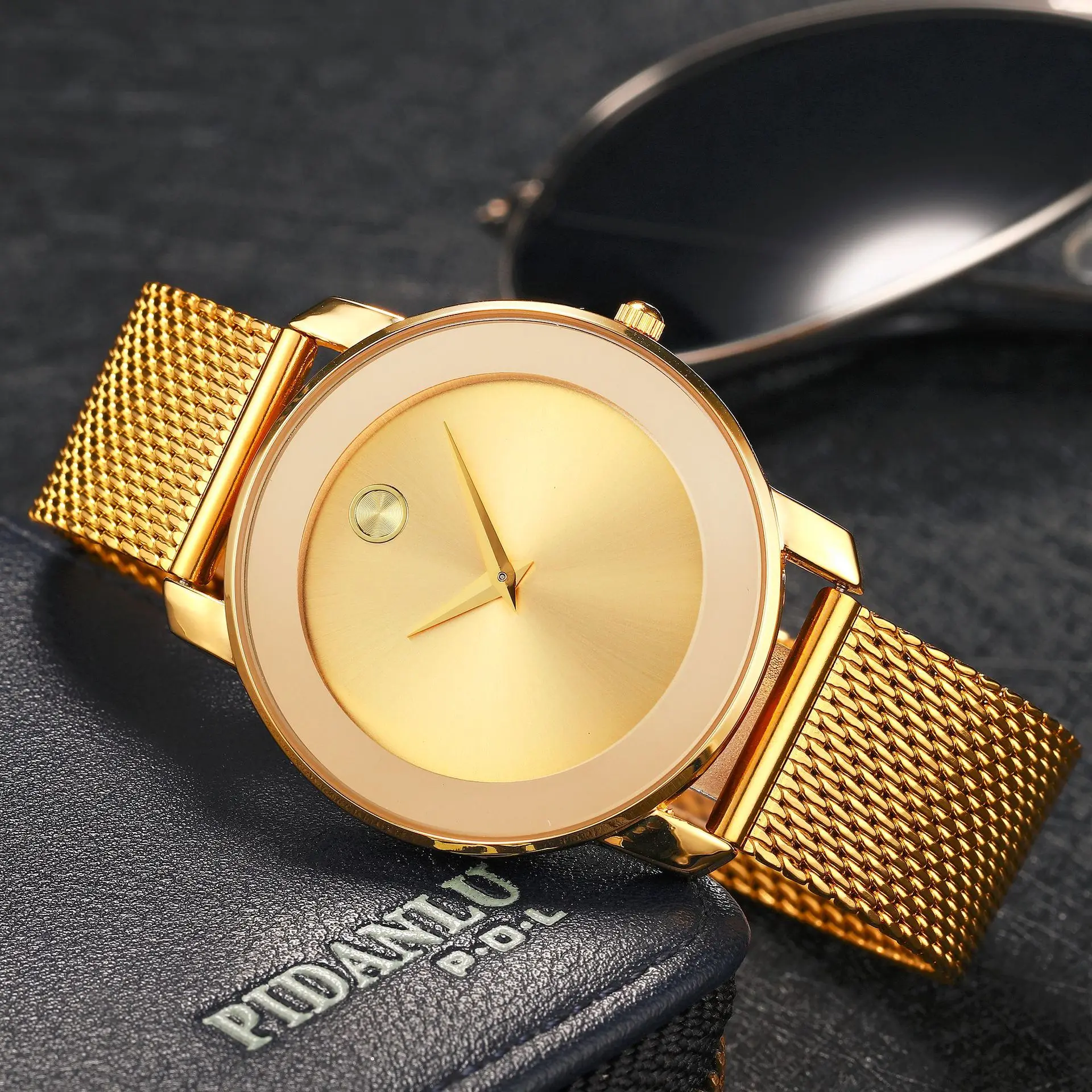 

UTHAI W90 Watch Men's Brand Light Luxury Gold Classic Simple Ultra Thin Steel Waterproof Business Male Quartz Clock Wristwatches