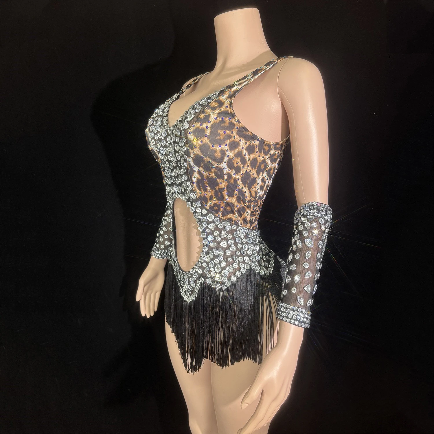 Seksowne body z lamparciami w panterkę, zdobione dżetami, kostiumy dla zespołów tanecznych, stroje sceniczne dla DJ-ek i tancerki gogo do klubów nocnych i barów DN21519