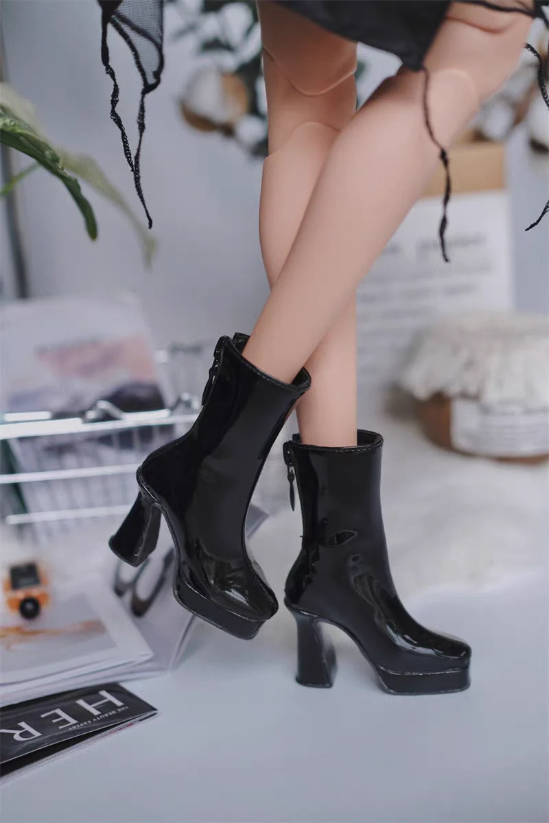 

Туфли BJDdoll подходят для размера 3. Новые черные лакированные ботинки на высоком каблуке и среднем каблуке с квадратным носком для женской повседневной носки