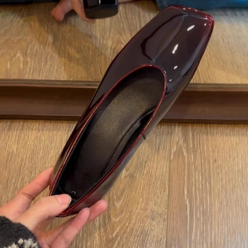

Patent Leather Square Toe Solid Color Low Heels Women Pumps Slip On Shallow Outdoor Flats New Fashion Western Concise Shoes
