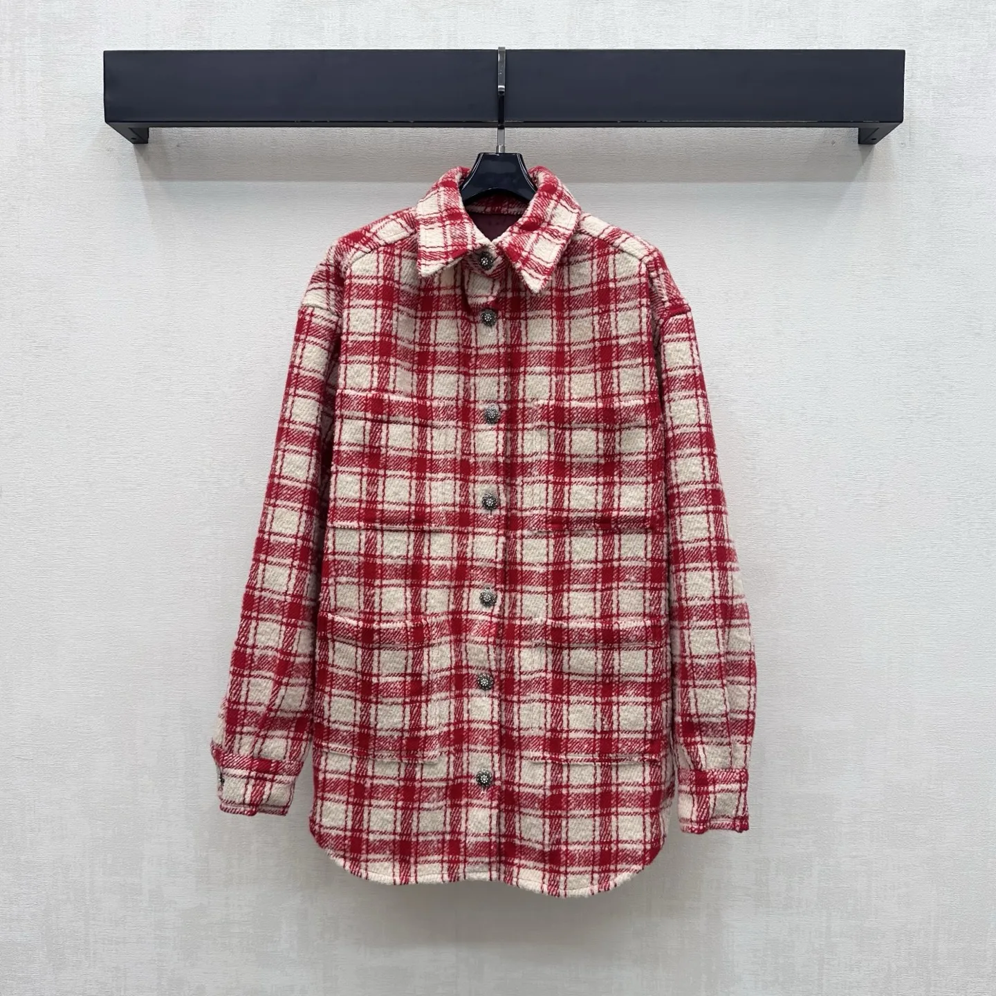 2026 New Red and White Checkered Shirt Jacket  Woolen lining craftsmanship details  Collarless long-sleeved jacket