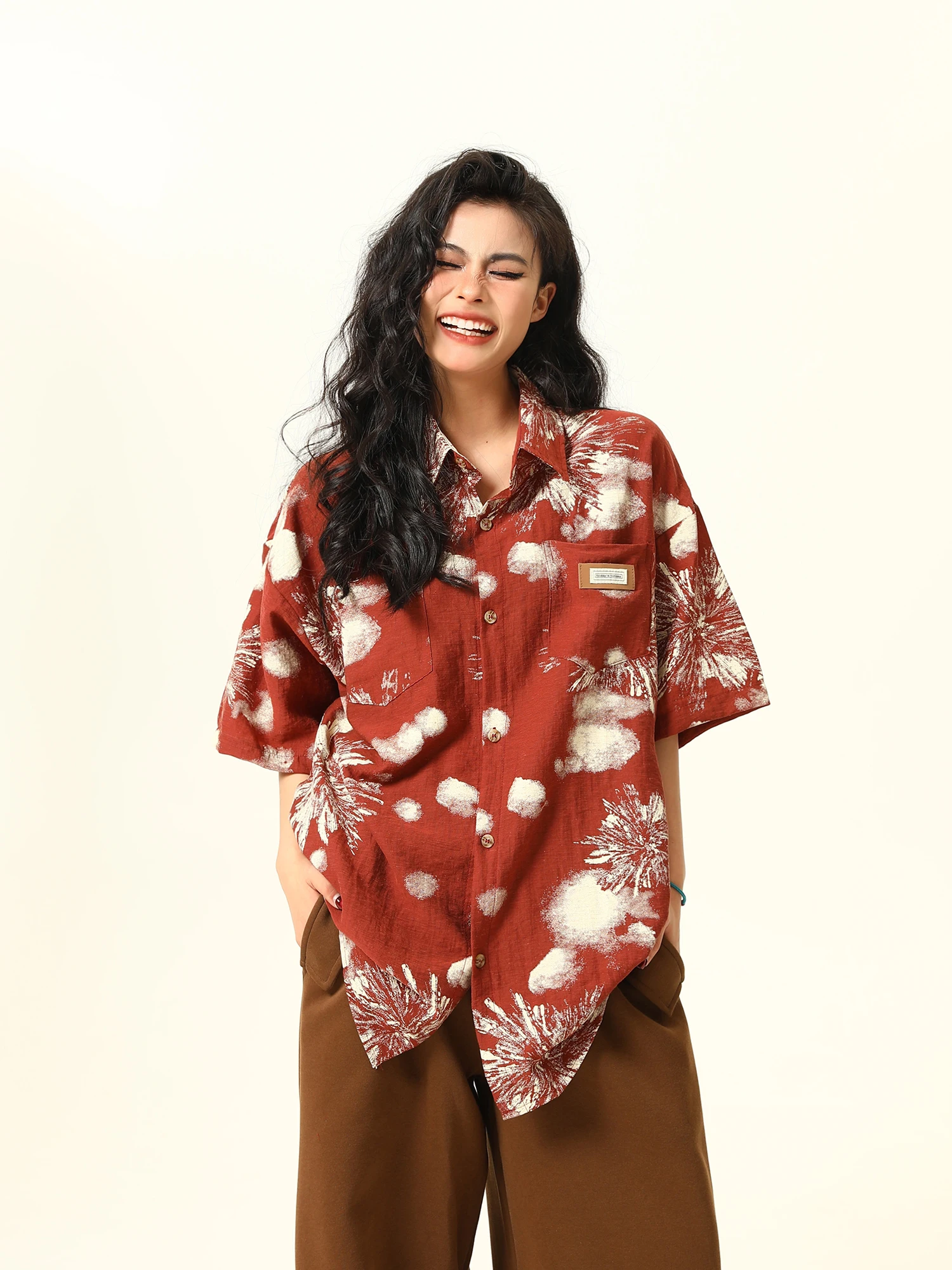 

Женская винтажная футболка Wild Original в американском ретро-стиле, свободного кроя, модная, для летнего отдыха, уличный стиль, с воротником Хенли