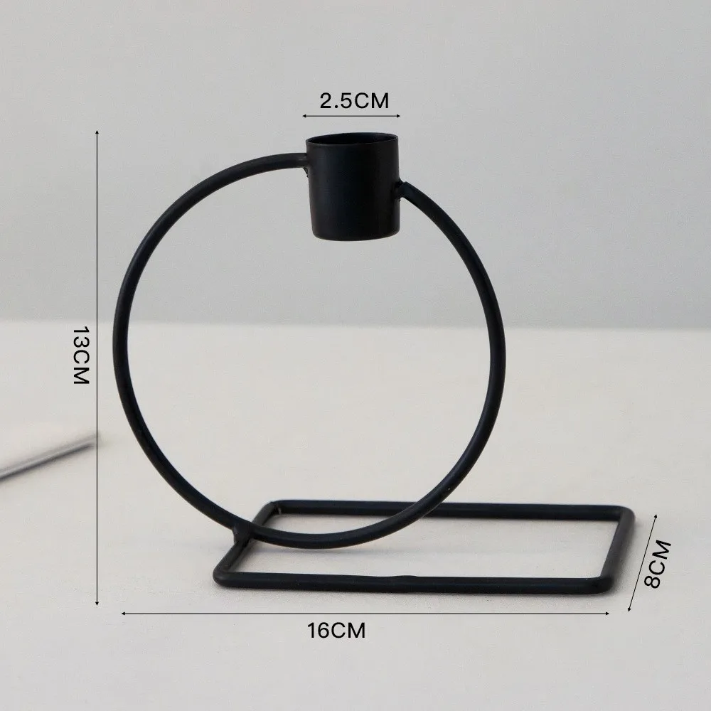 Irregular Shape Tabletop Candle Holders Ornament Metal Candlestick Holder Home and Hotel Decoration Candlelight Dinner Props