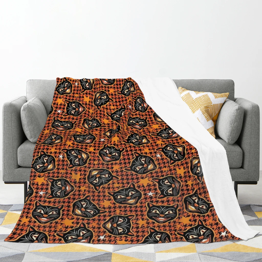 Halloween Vintage Black Cat Blanket Flange Textile Decor Portable Super Soft Throw Blankets for Home Office Plush Thin Quilt