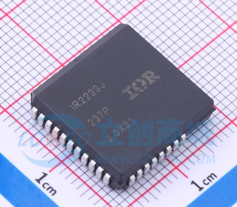 4PCS IR2233J IR2233JTRPBF PLCC-32(16.6x16.6) 100% New original Chipset IC Electronic Component SMD