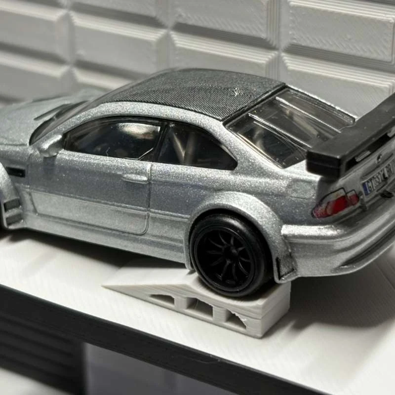 Diecast Car Display Ramp Mini Scale Model Vehicle Incline Stand Toy Car Showcase Riser Rack