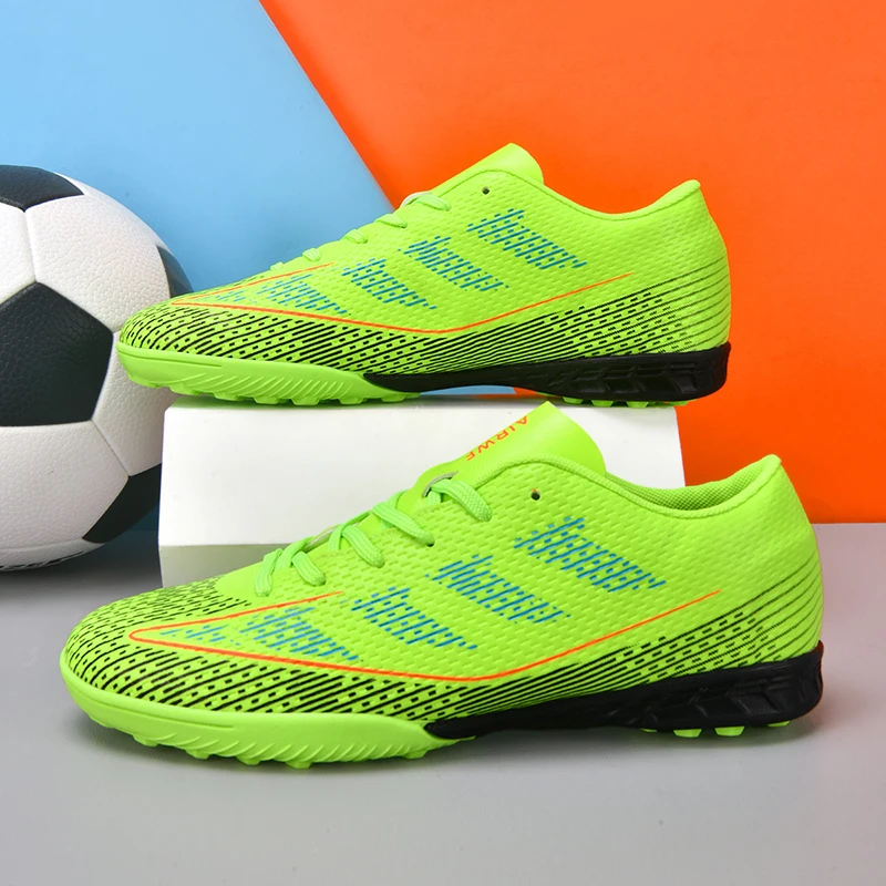 

Children‘s Soccer Shoes Non-slip Football Spiked Shoes Outdoor Soccer Sneakers Comfortable Futsal Shoes TF/FG Football Cleats