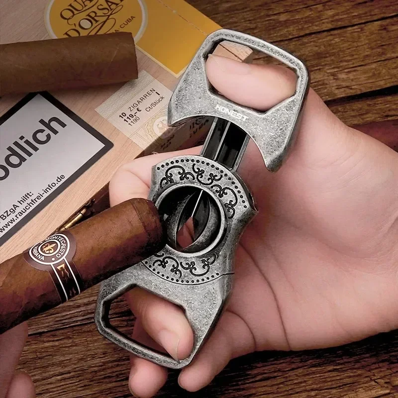 Retro Carved Pattern V Cut Cigar Cutter Stainless Steel Portable Cigar Scissors Punch Cigar Accessories Cool Gadget