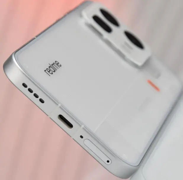 Realme Neo 8 Unlocked 165Hz Snapdragon 8 Gen5 50MP OIS 8000mAh 80W