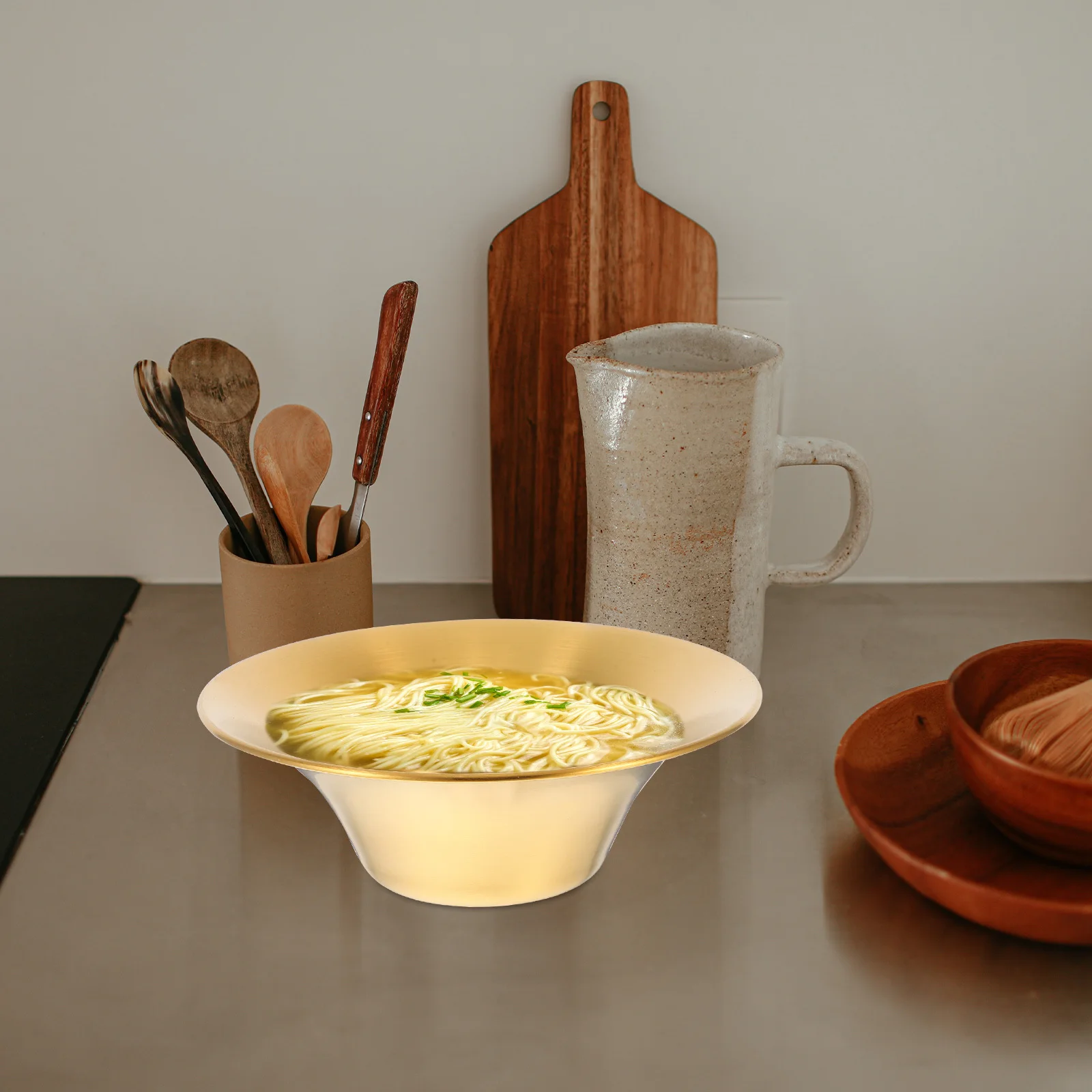 

Stainless Steel Mixing Bowl 19cm Flared Salad Serving Bowl for Noodles Food Prep Kitchen Organizer Non-Slip Base