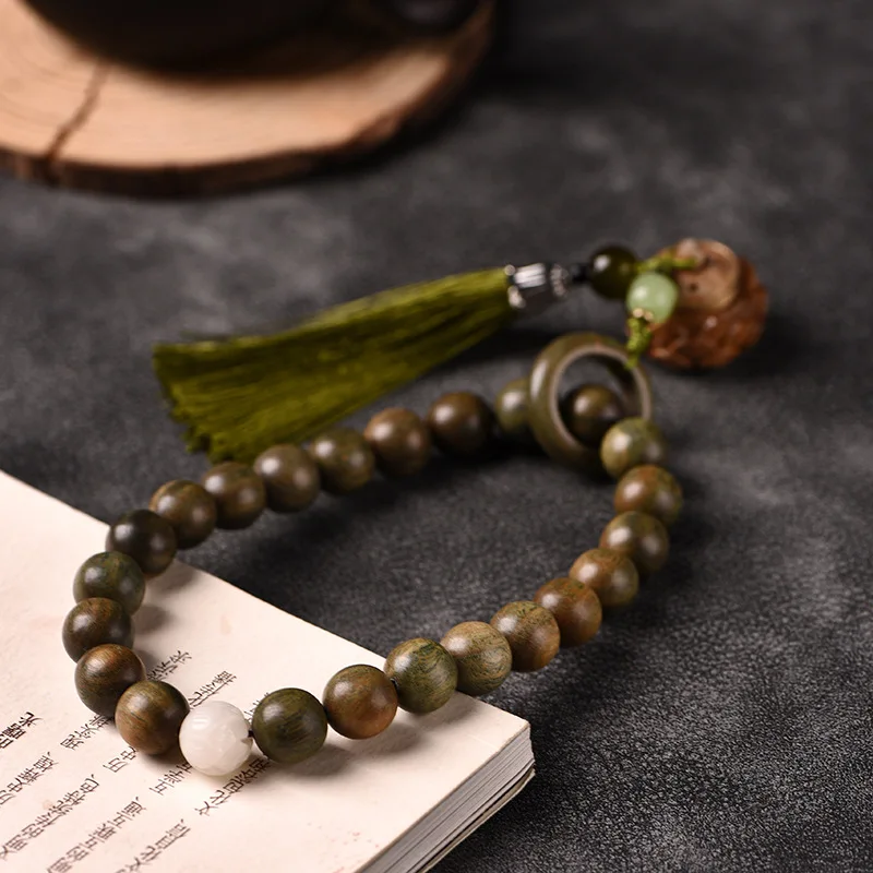 1.2cm Green Sandalwood Lotus Prayer Beads Bracelet with Tassel Incense Sachet Ring for Men and Women Gifts
