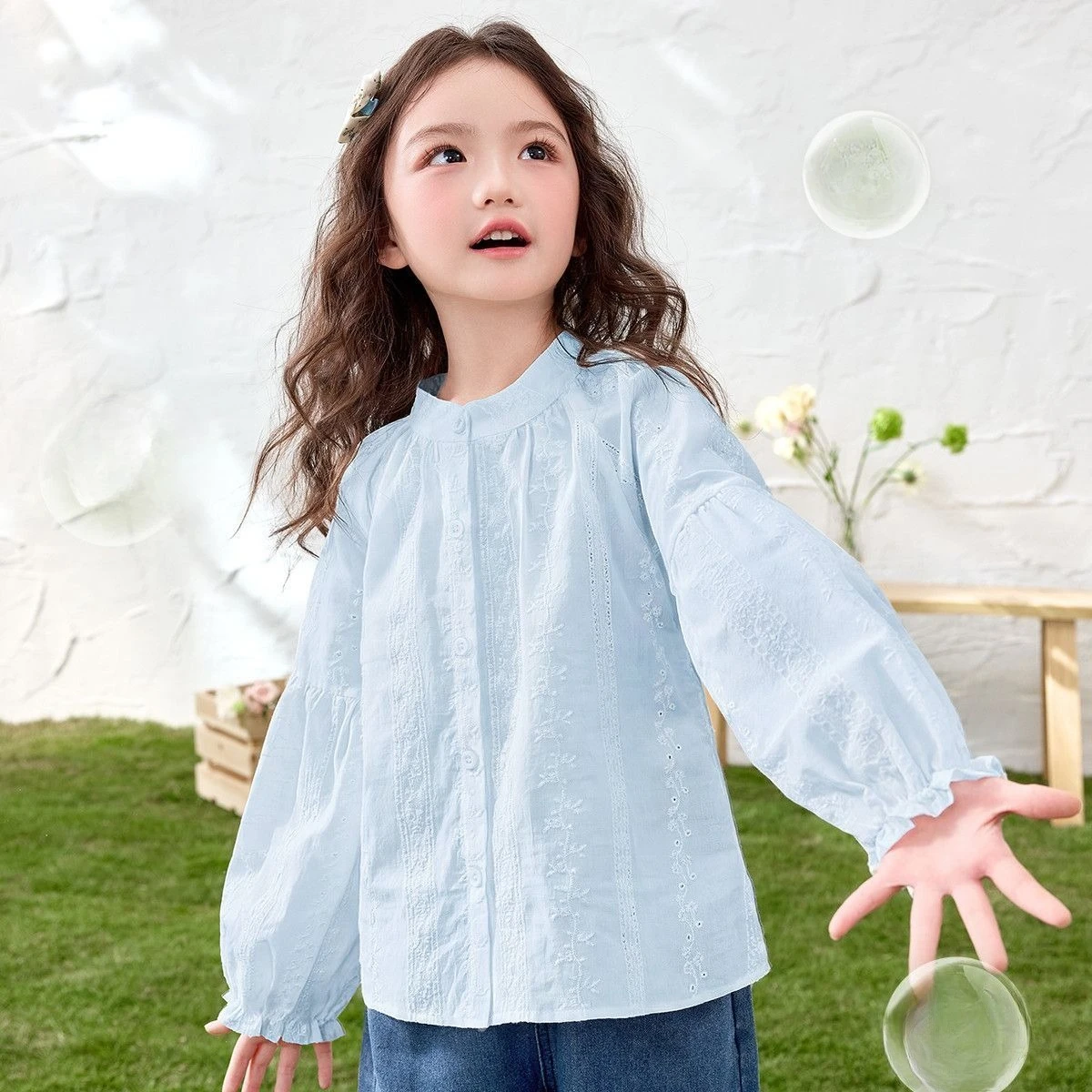 2026 Spring Girls Bubble Sleeve Shirt Solid Color Lightweight Fabric Holiday Wear Korean Version Design