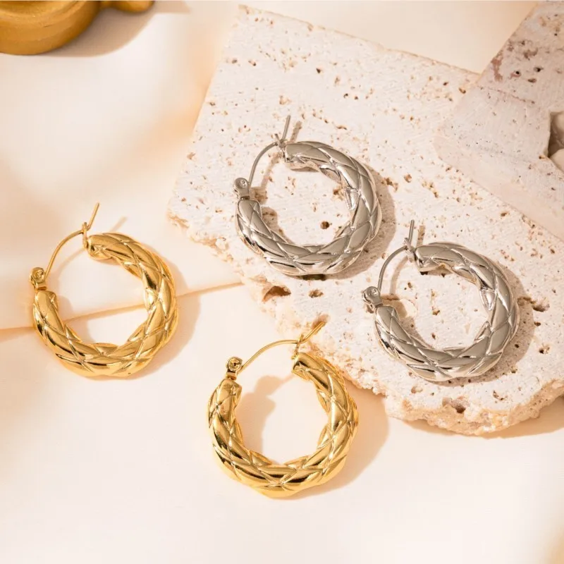 ANENJERY 316L Stainless Steel Circular Striped folds Earrings for Women Fashion Personality Niche Jewelry Gifts Wholesale