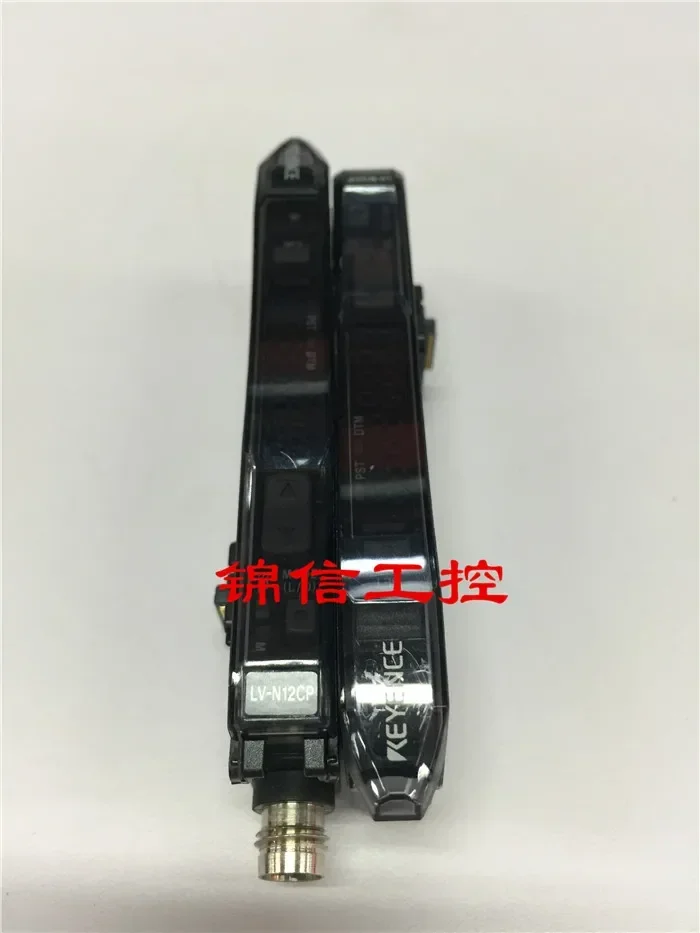 KEYENCE LV-N12CP 100%  new and original