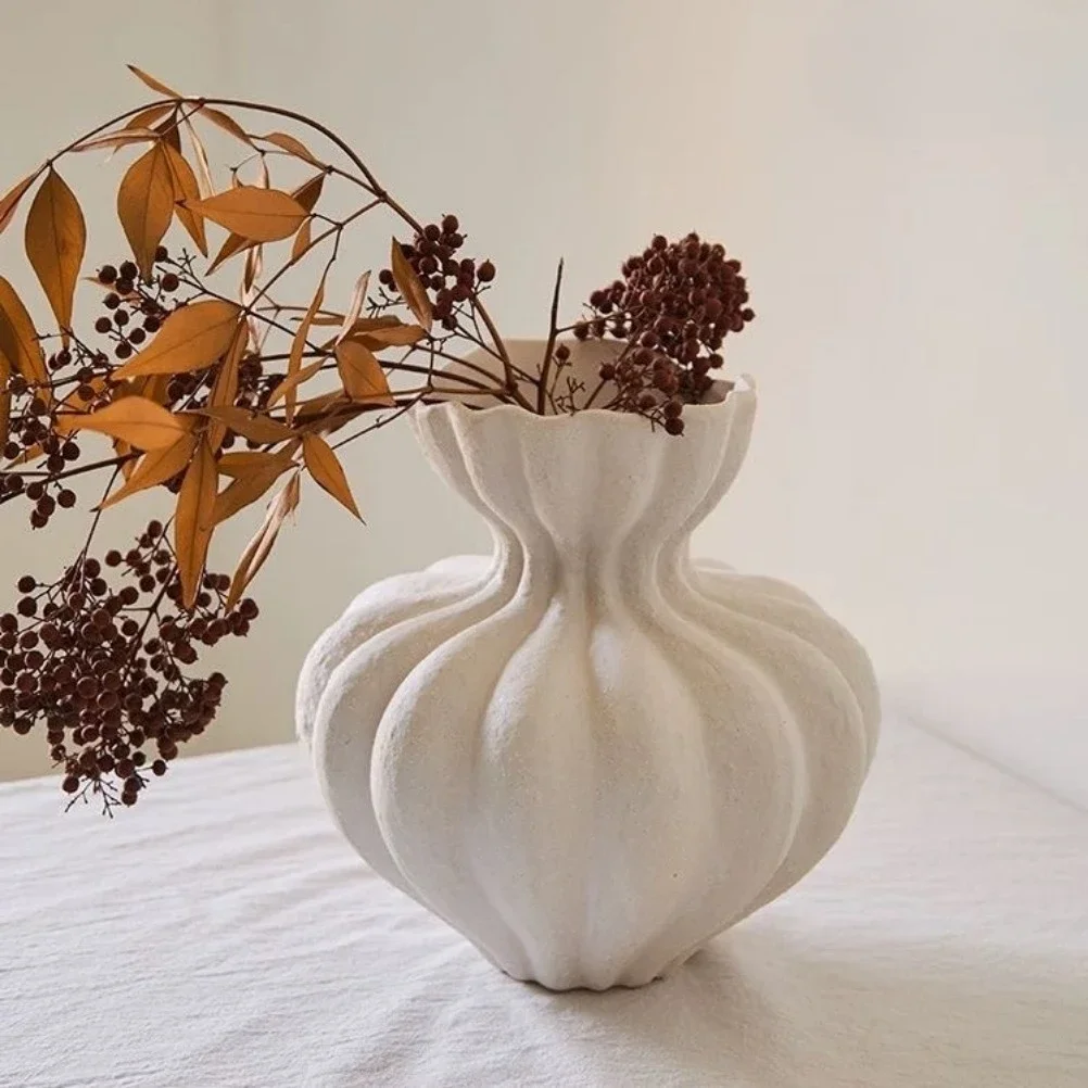 French White Retro High End Ceramic Vase Dining Living Room Flower Arrangement Ornament Home Table Decor