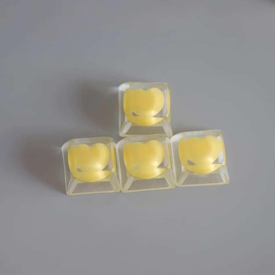 4 Stück süße Liebesherz-Harz-Tastenkappen für Cherry MX Switch mechanische Gaming-Tastatur, handgefertigt, 1,25 u Strg, hintergrundbeleuchtete Tastenkappen, Mädchen-Geschenk