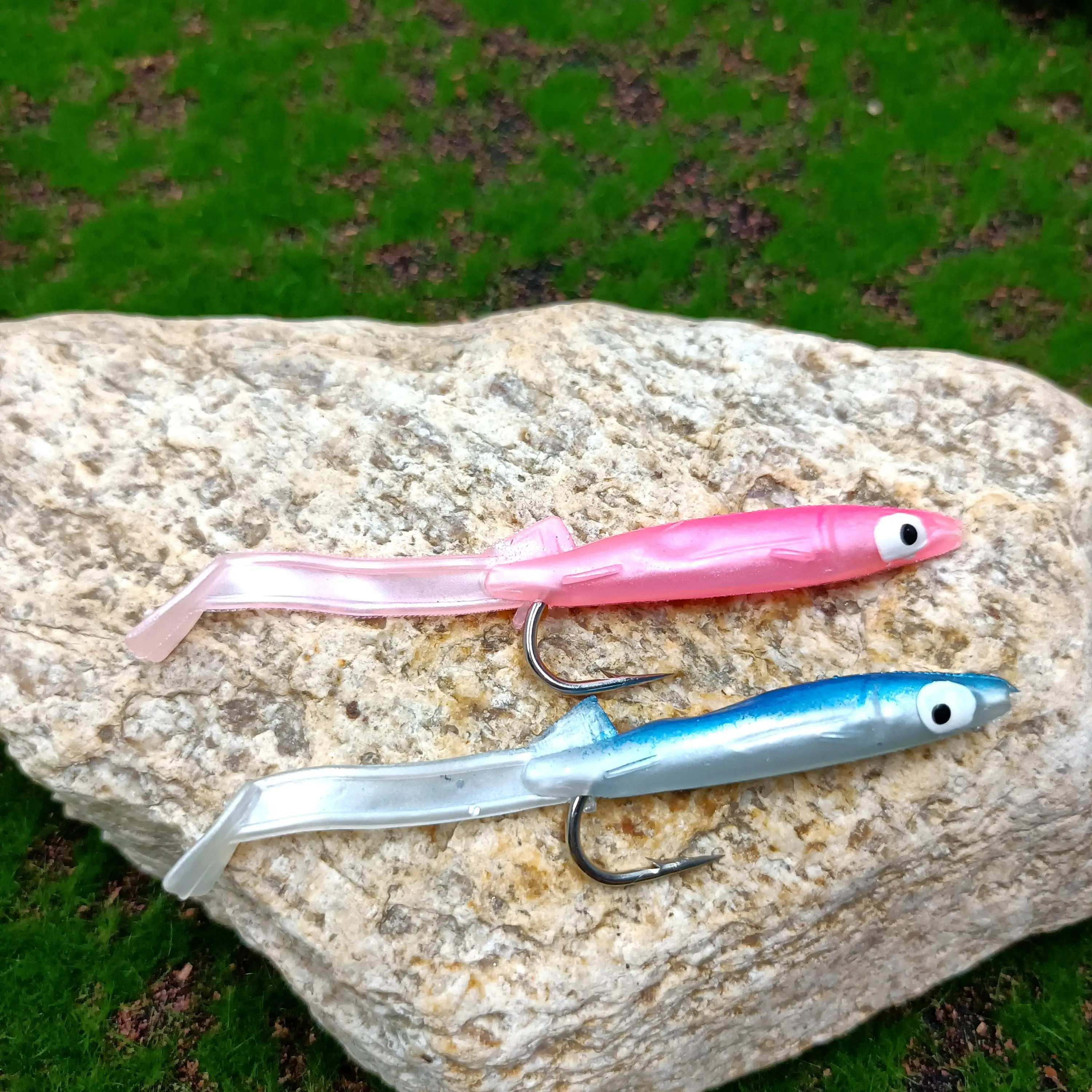 DUODUOYU 5 uds 2,6g/80mm Anguila Señuelos de Pesca blandos pequeño Isca de agua salada Crankbait Artificial con anzuelo aparejos de pesca blandos