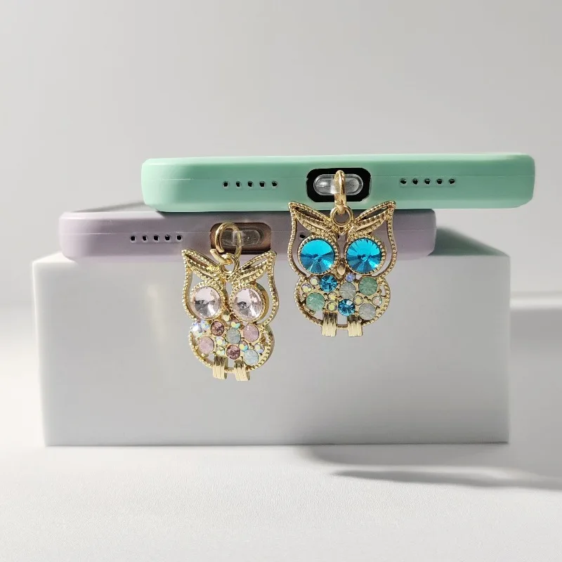 

Elegant Diamond Owl Dust Plug Type C Charging Port For iPhone Phone Accessories Decoration Hanging Pendant For AirPods