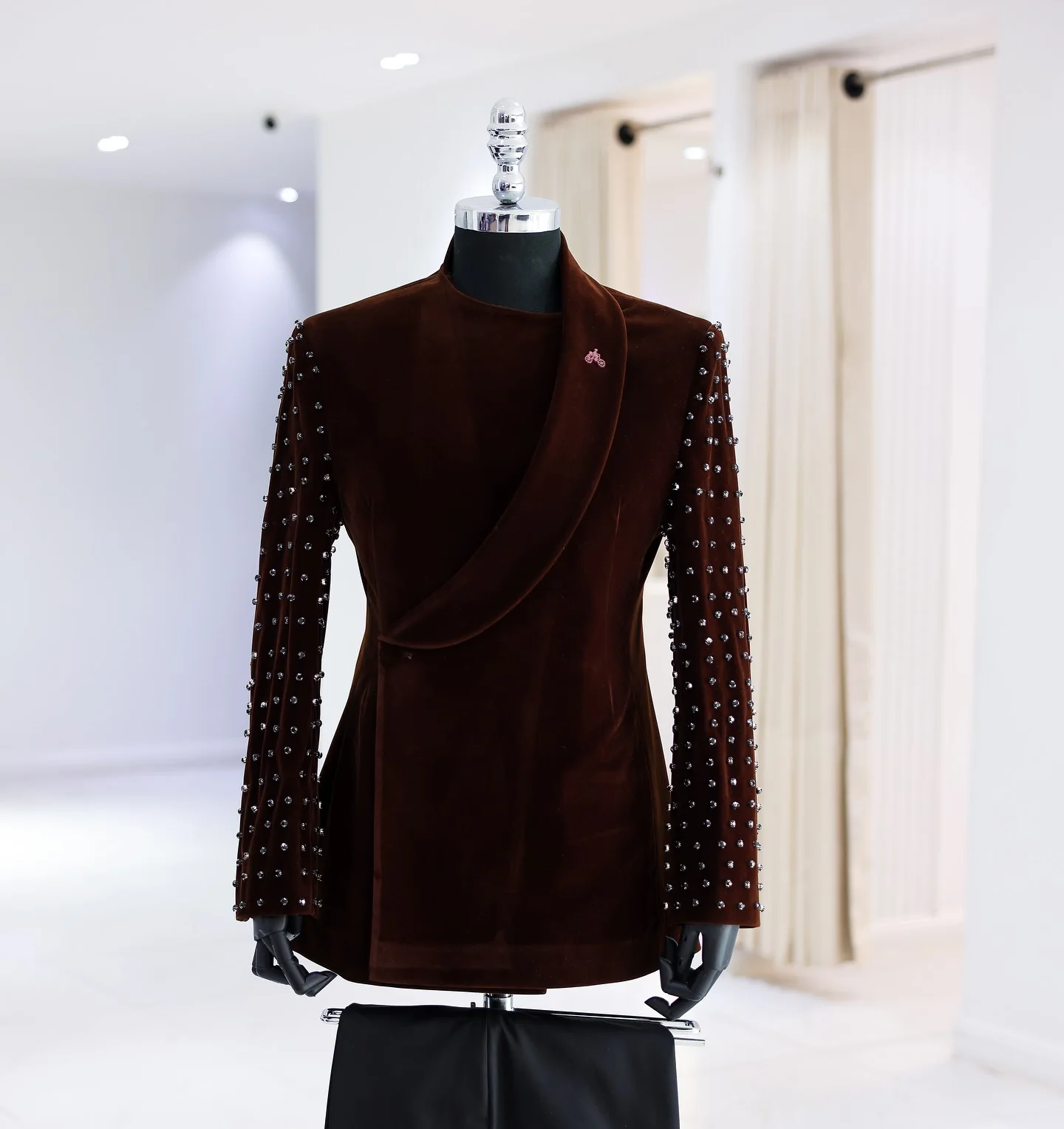 

Brown Velvet Men Suit Set 2 Pieces Crystals Blazer+Pants Trousers Formal Office Jacket Wedding Groom Tuxedo Customized Outfit