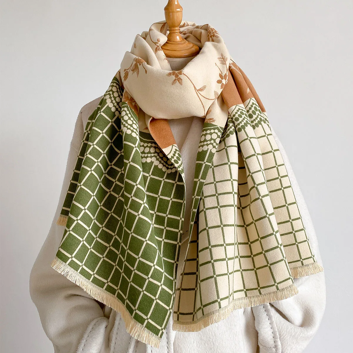 Winter High Grade Faux Cashmere Shawl Women Cream Vintage Delicate Branch Flower Pattern Thick Cozy Warm Large Wrap Scarf