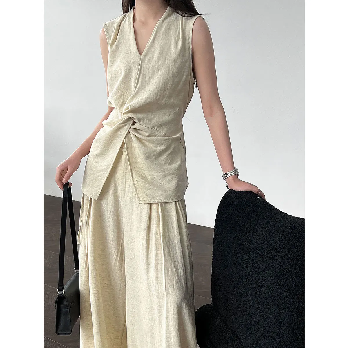 

Жилет без рукавов с v-образным вырезом + широкие брюки, женский летний новый облегающий льняной костюм