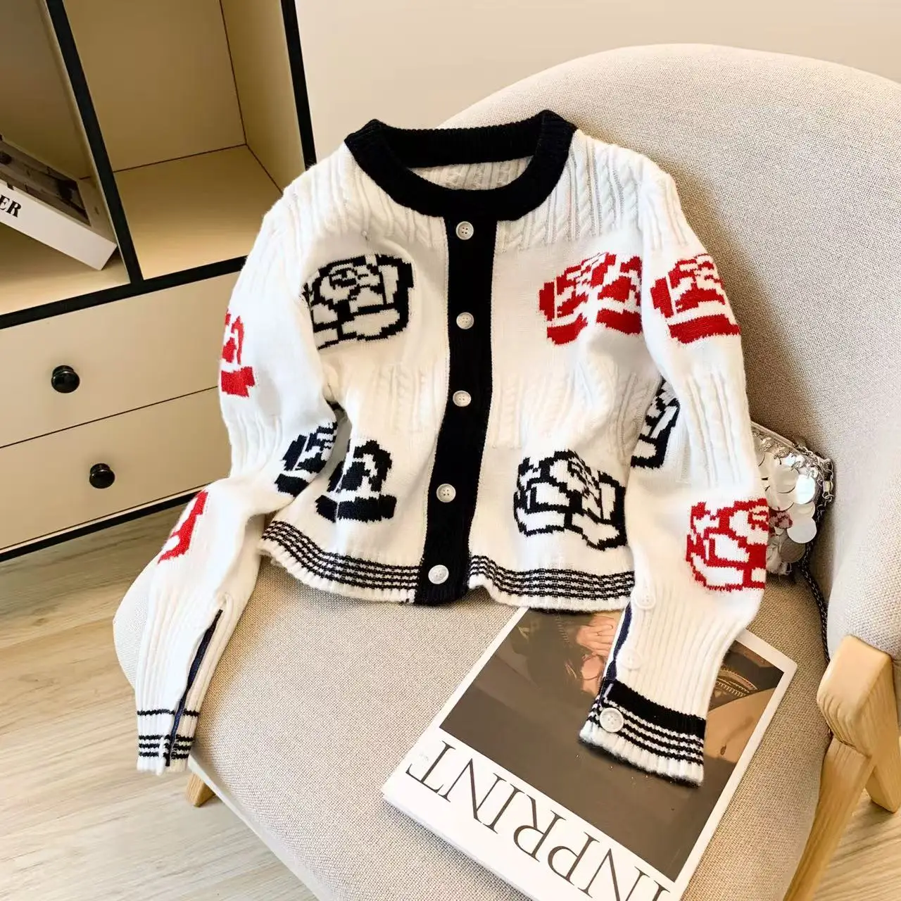 

Women's White Rose Embroidery Cardigan Sweater Vintage 2000s Y2k Jumper Top Knitwear Long Sleeves Cashmere Sweater Autumn 2025
